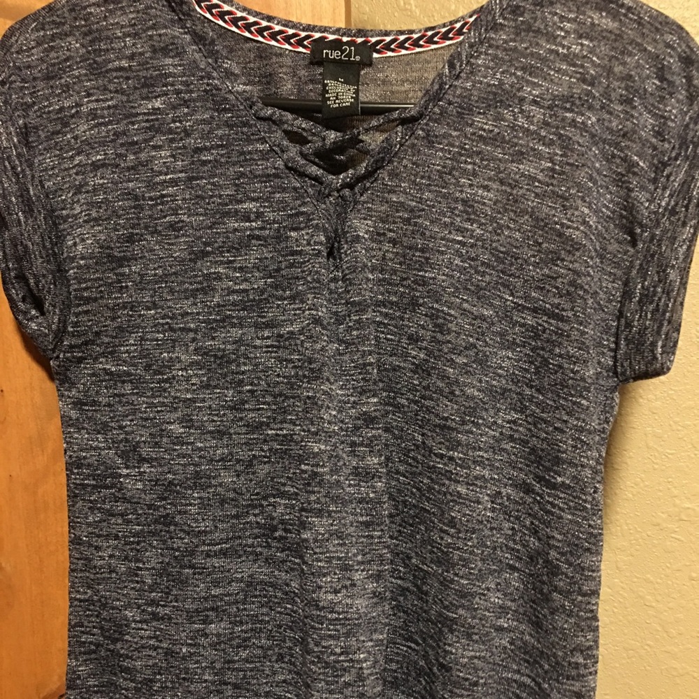 Open short sleeve top